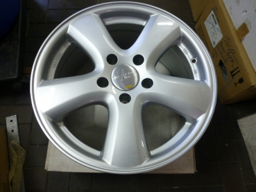 1x Exclusive Line U807 8x17 et20 5x112